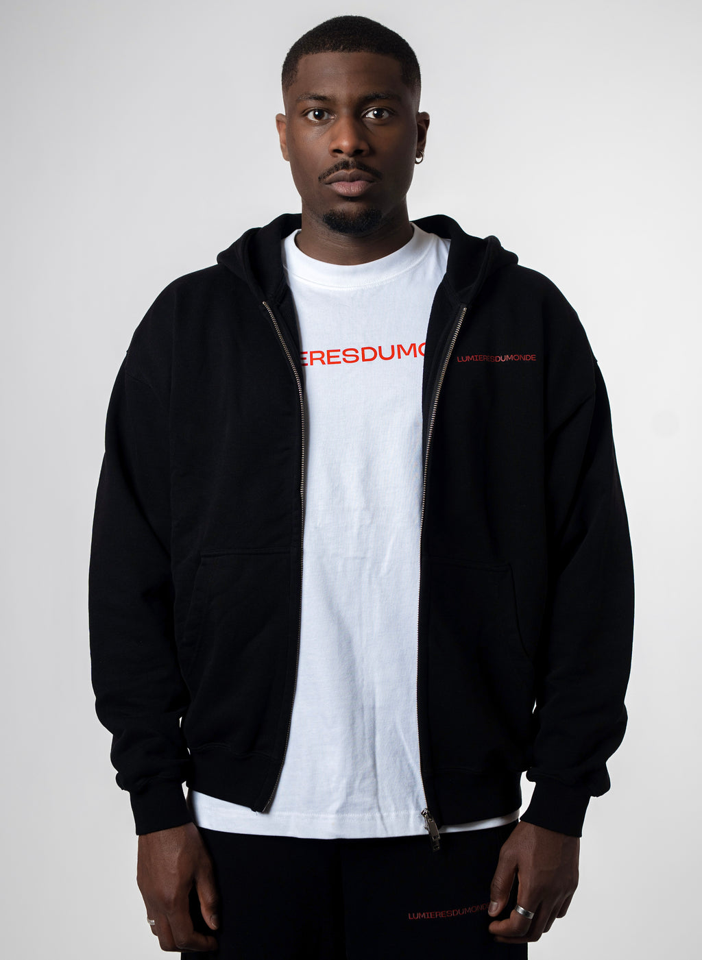 Hoodie avec zip "AKD" black